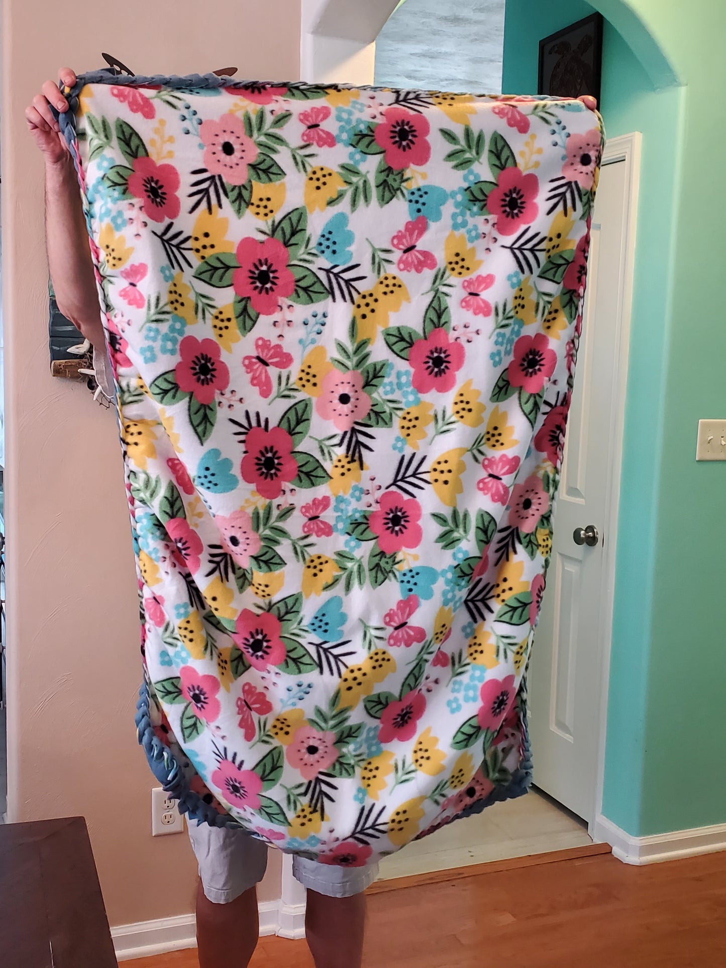 Bright Sunny Floral Braided Blanket