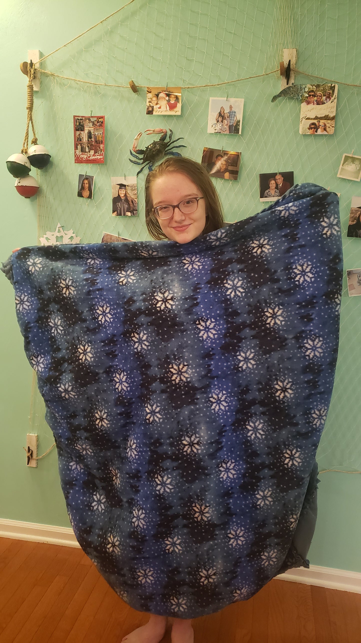 Blue Snowflake Braided Blanket