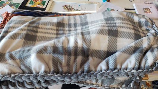 Gray/White Plaid Braided Blanket