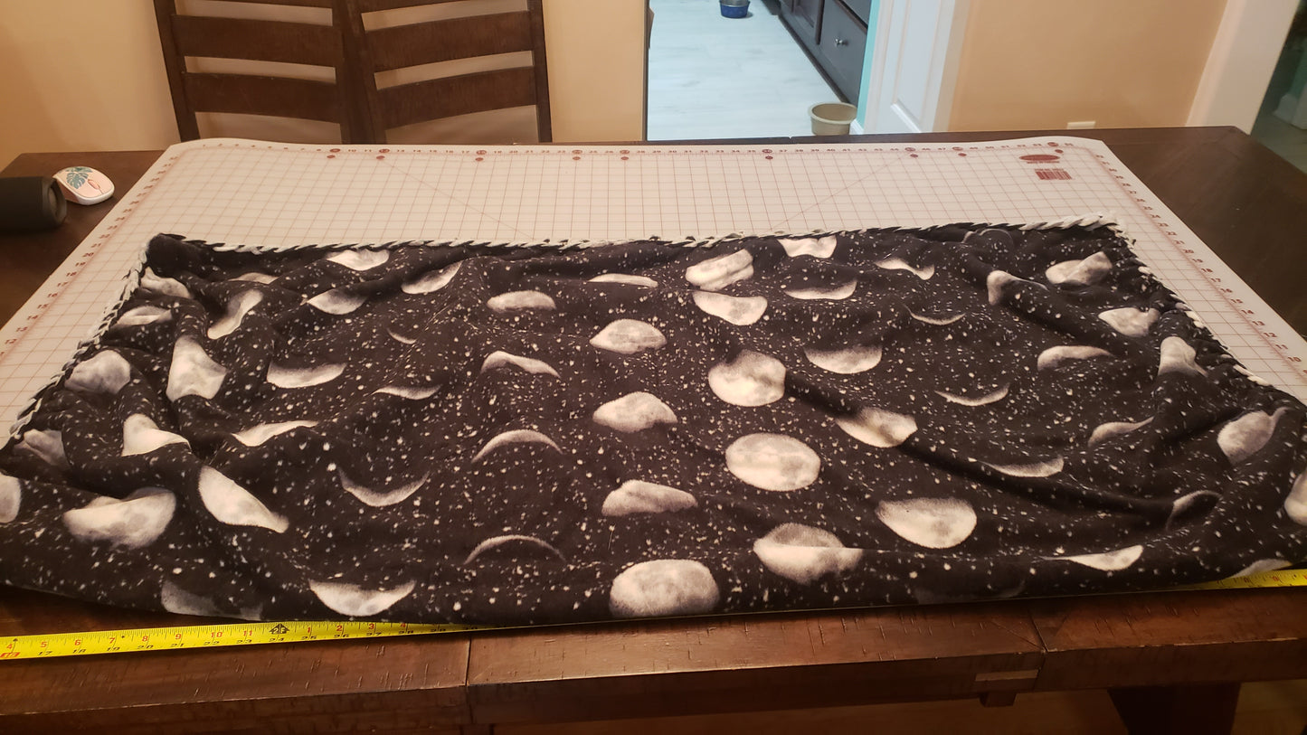 Moon Phases Braied Blanket